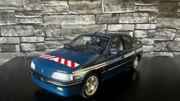 Ottomobile Peugeot 405 T16 Gendarmerie blue OT526