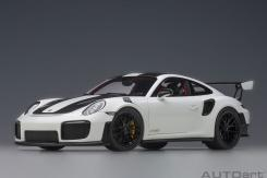 AUTOart Porsche 911 991.2 GT2 RS Weissach Package White 78171
